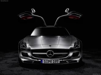 Mercedes-Benz-SLS_AMG_2011_1600x1200_wallpaper_45