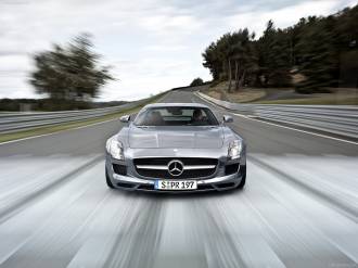 Mercedes-Benz-SLS_AMG_2011_1600x1200_wallpaper_34