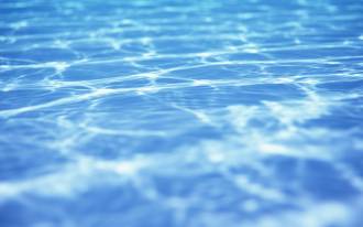 sunlight_and_water_waves_Aquamarine_water_in_Hawaii_JY085...